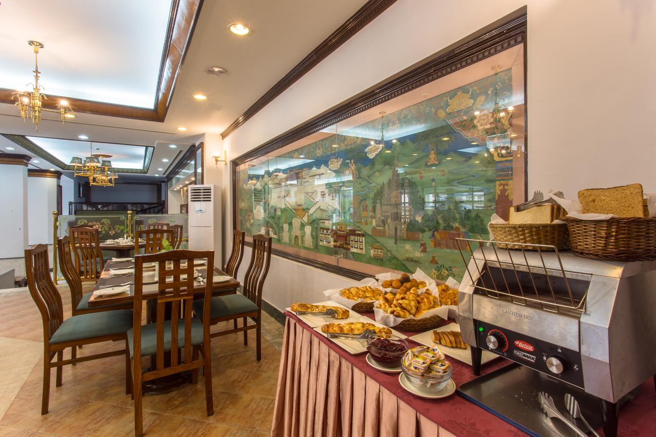 Hotel Le Himalaya Катманду Экстерьер фото