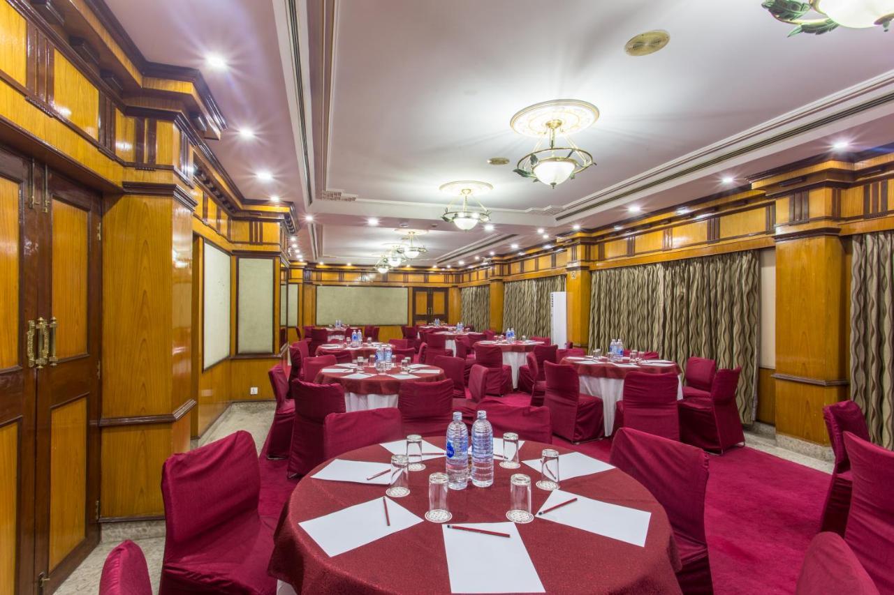 Hotel Le Himalaya Катманду Экстерьер фото