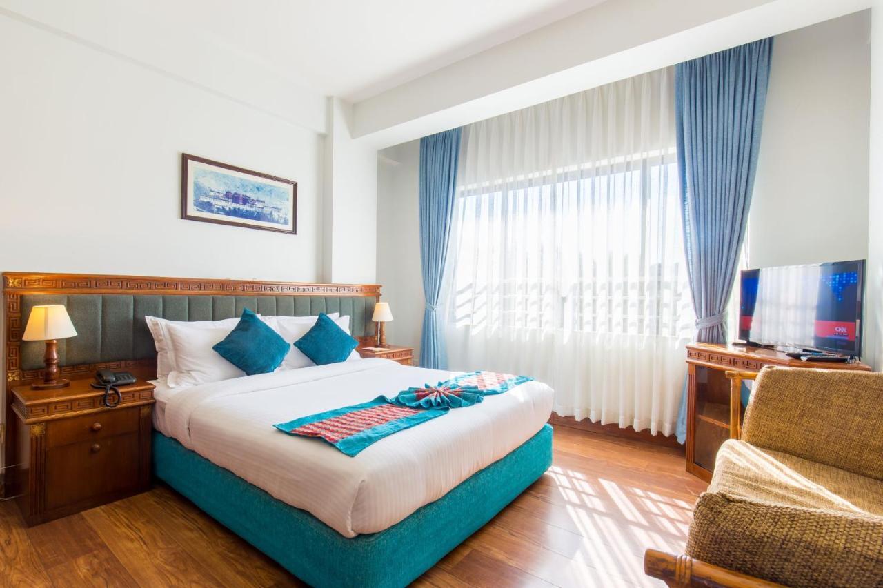 Hotel Le Himalaya Катманду Экстерьер фото