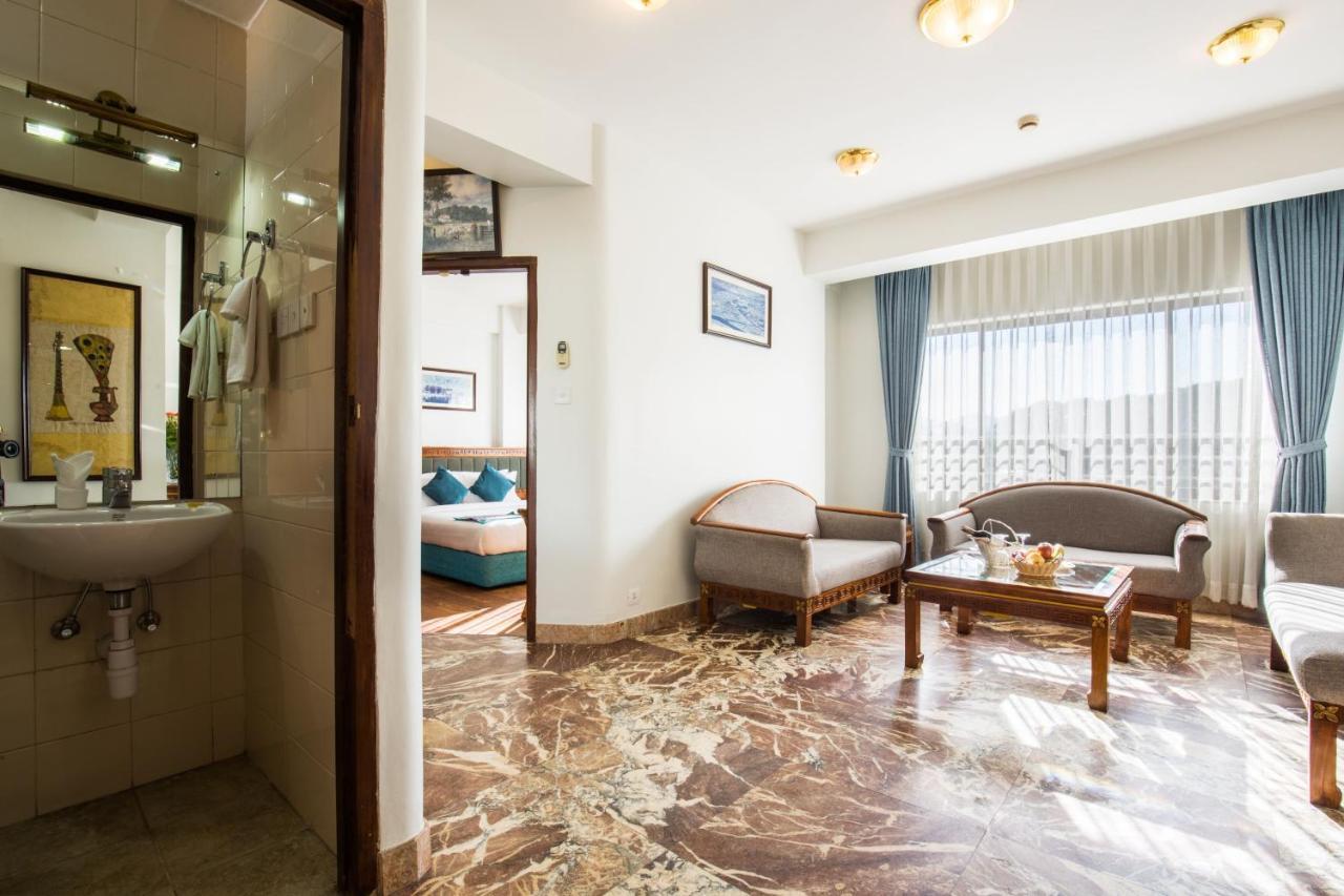 Hotel Le Himalaya Катманду Экстерьер фото